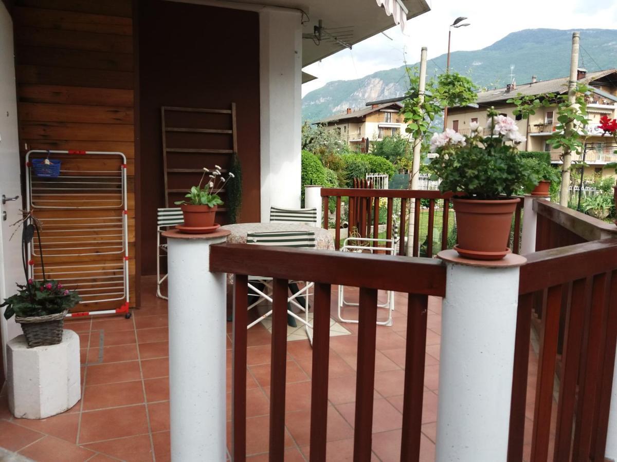 Grazioso Appartamento Tra Cultura, Lago E Montagna Pomarolo Extérieur photo